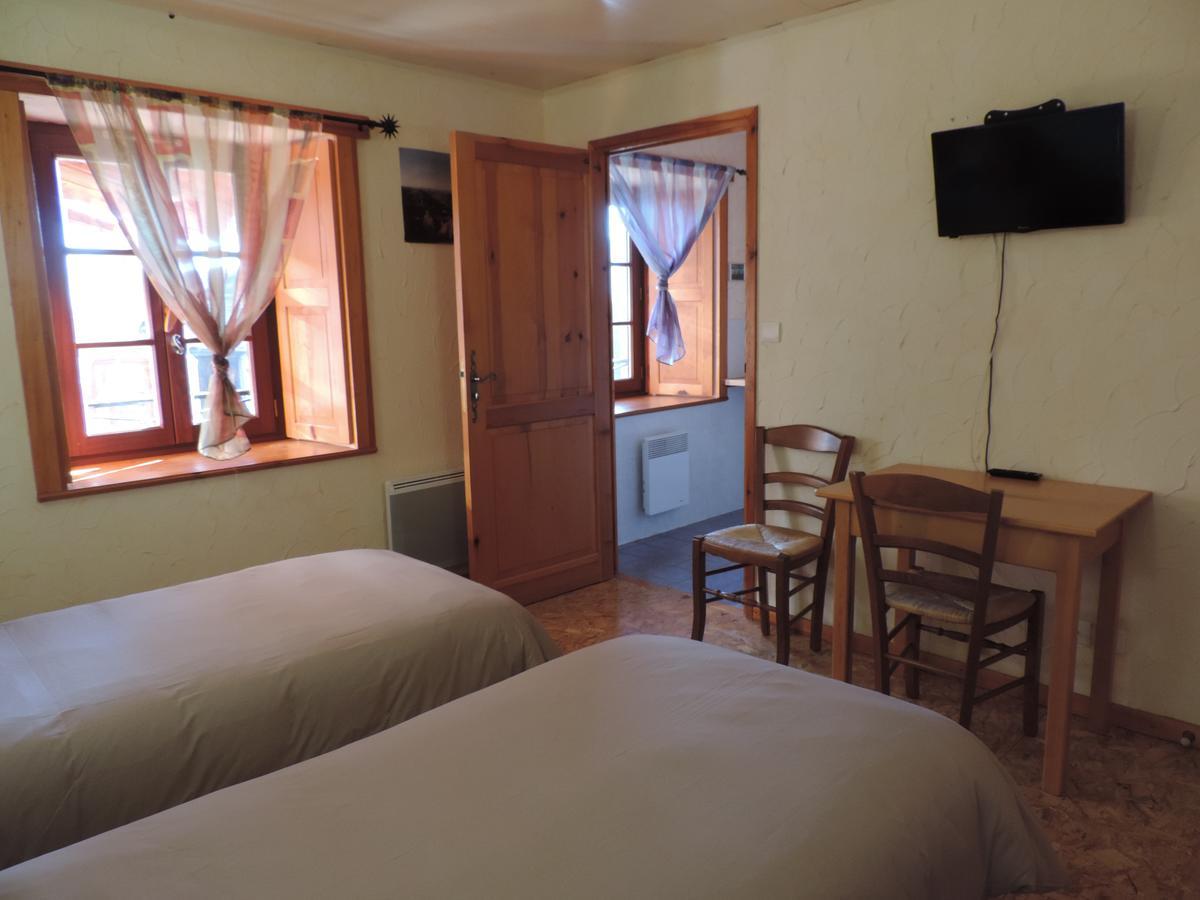 Auberge Du Brabant Chez Titof Roche-en-Regnier Kültér fotó